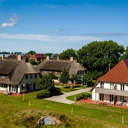 컨트리하우스 Ruegen-ferienhof Ummanz