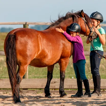 Ruegen-ferienhof Ummanz