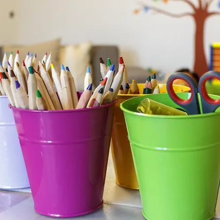 Ruegen-ferienhof 컨트리하우스 *