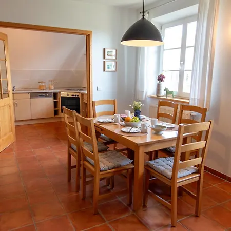 Ruegen-ferienhof Country house